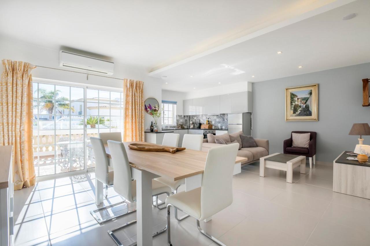 Beautiful Seaview 2 Bedroom Apartment Luz Dış mekan fotoğraf